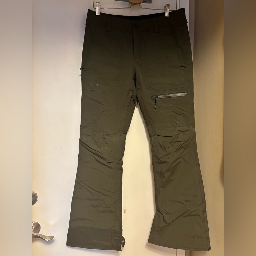 Womens Volcom Gore-Tex Snowboard Pants